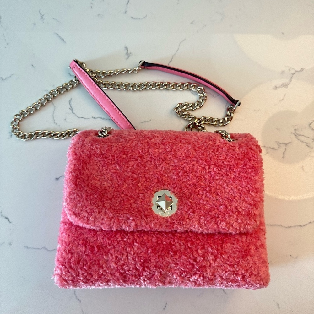 KATE SPADE NATALIA FAUX FUR SMALL FLAP CROSSBODY BRIGHT BLUSH EUC - Picture 7 of 8